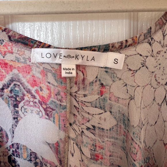 Love Kyla Bohemian Print High-Low Maxi Dress. Size small. - Picture 7 of 8